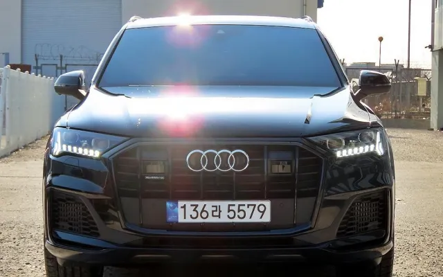 더프레스티지K7 중고차 Q7 (4M) 55 TFSI 콰트로 프리미엄 매물 사진 5 - 2023/03 23,800km